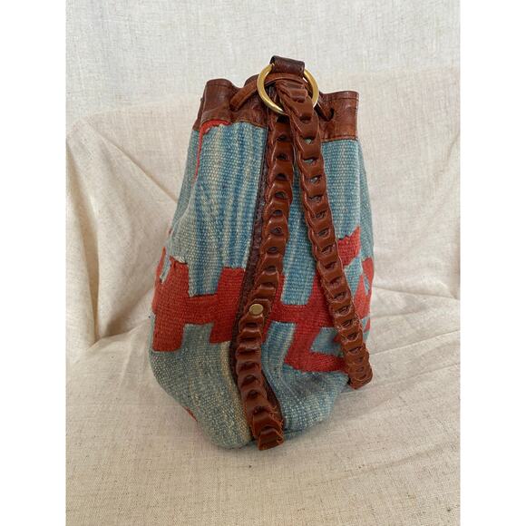 Western Embroidered Blue Red Shoulder Bag - Picture 2 of 11